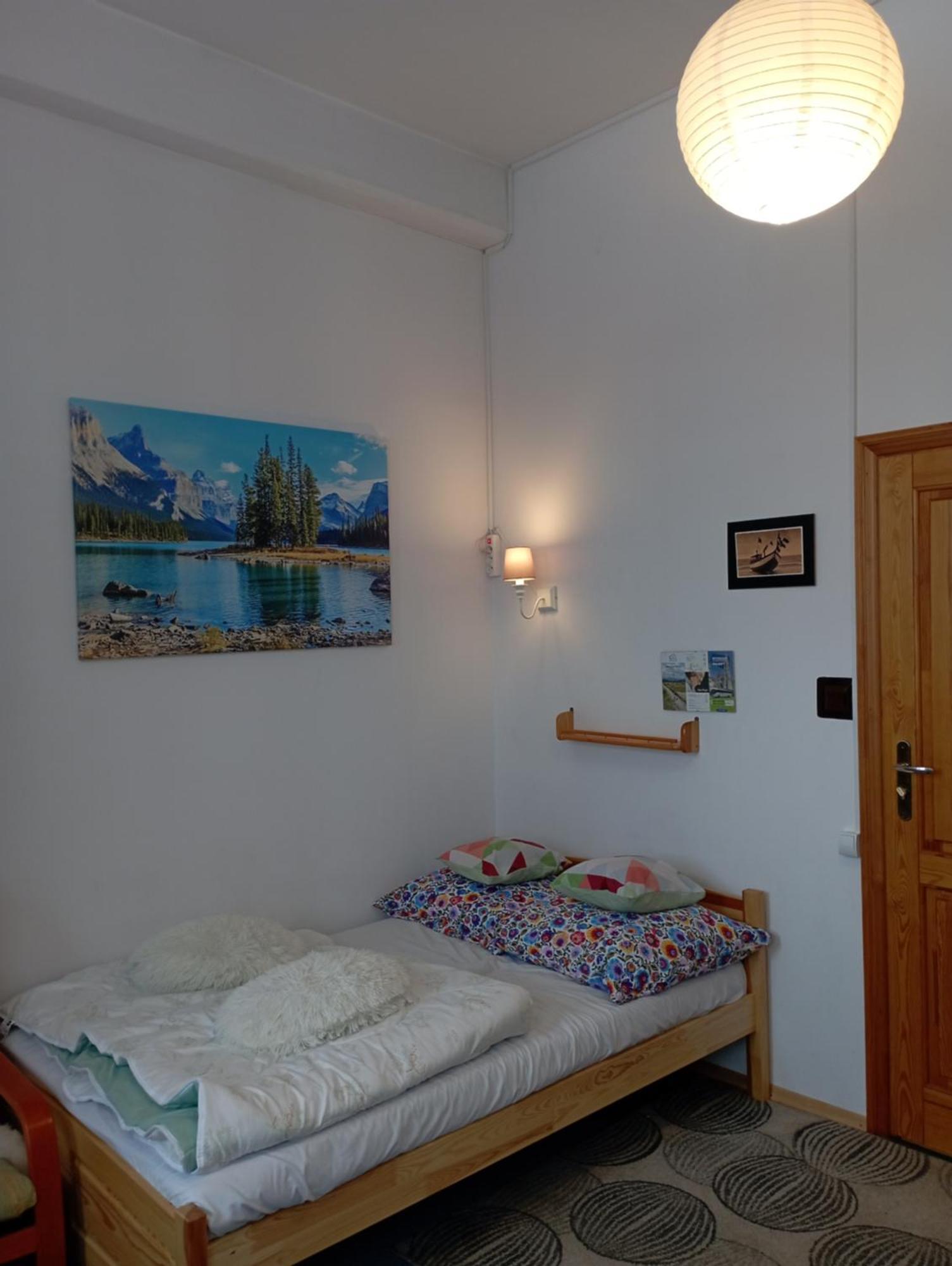 Willa Skoczek: Two-Room Apartment with Shared Bathrooms and Thermal Spa Access Zakopane Room photo